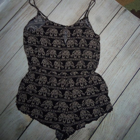 Forever 21 Romper Elephants S - Picture 3 of 3
